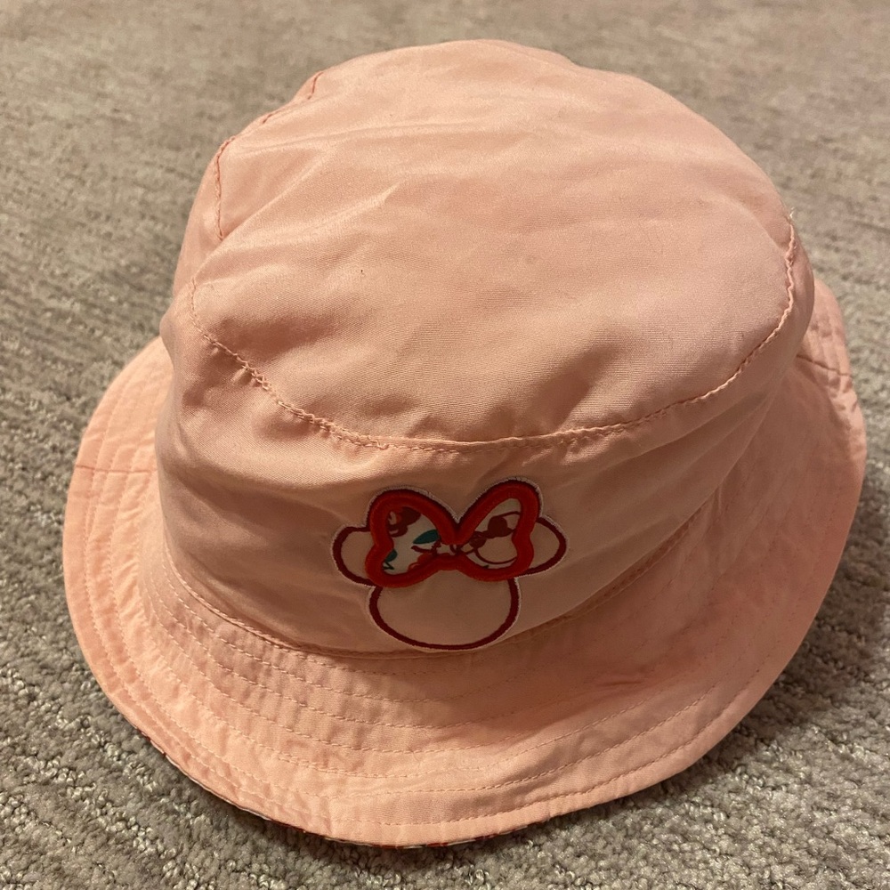 Baby girl Disney pink reversible ONesize bucket hat